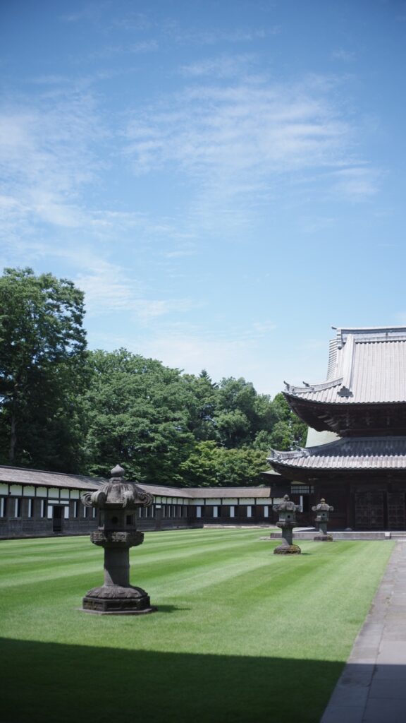 寺院內部空間